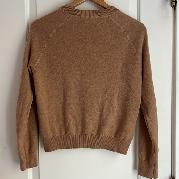 Quince Mongolian Shrunken Cashmere Sweatshirt - Picture 2 of 3